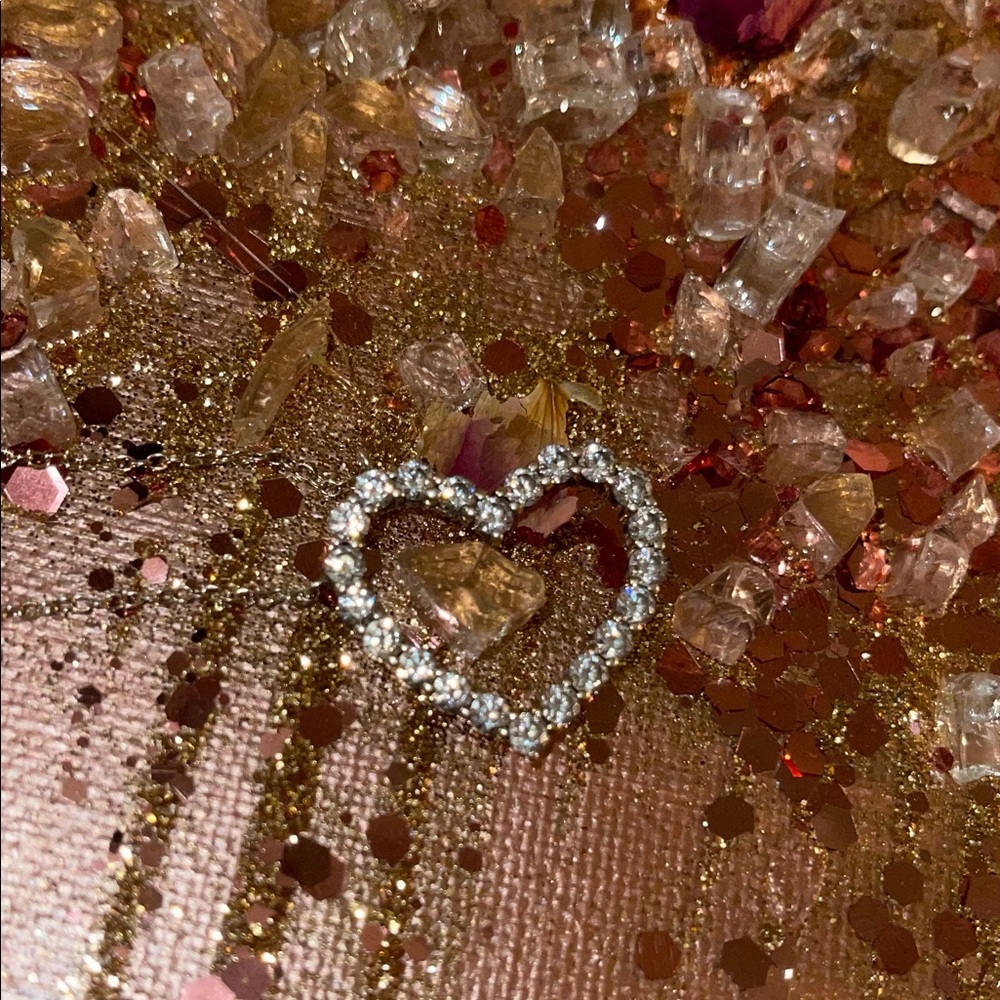 Geniune 925 Gold plated Heart Shaped Necklace w/ Crystals
